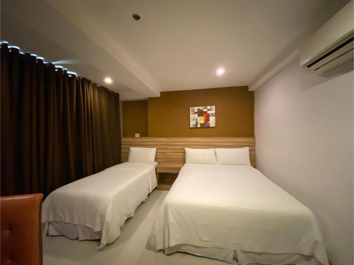 Capital O 820 Guijo Suites Makati Manila Exteriér fotografie